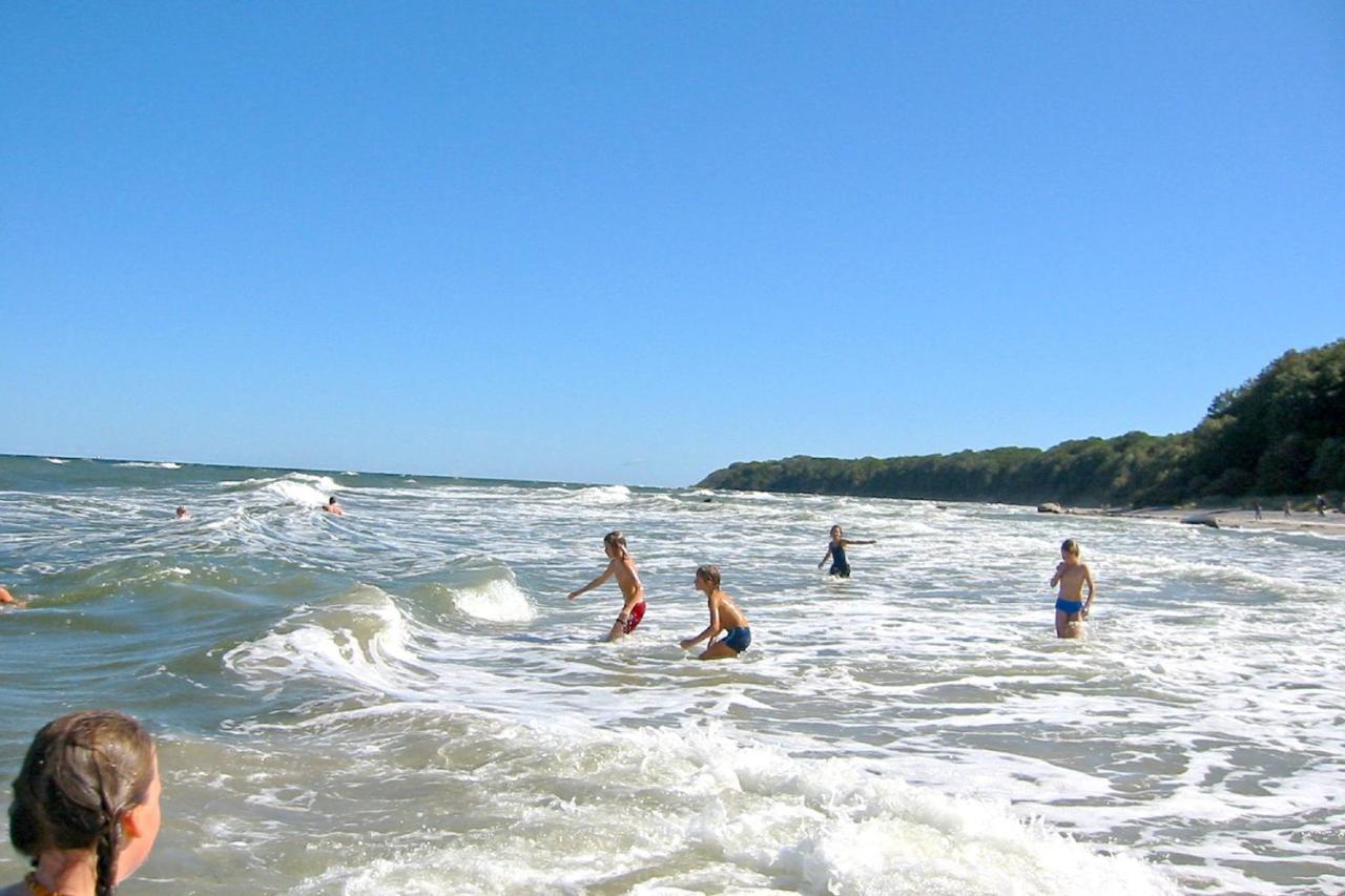 Strandnahe Ferienwohnung Mit Eigener Terrasse - Feriendorf Bakenberg Fewo D06 Дранске Екстериор снимка